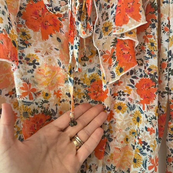 Free People Floral Blouse- size small - Picture 3 of 3